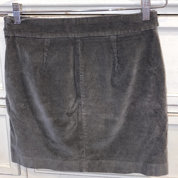 Banana Republic charcoal grey corduroy skirt pockets side zip closure stretch 2 - Picture 3 of 10